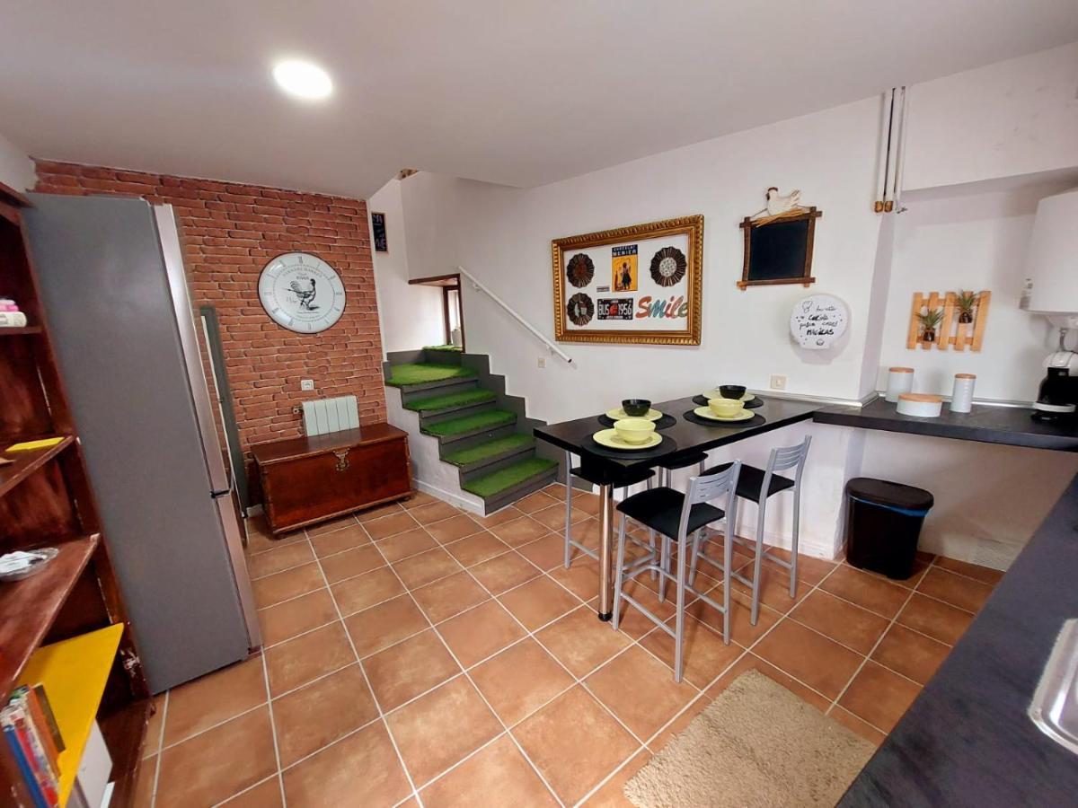 Casa Mencia Villa Camponaraya ภายนอก รูปภาพ