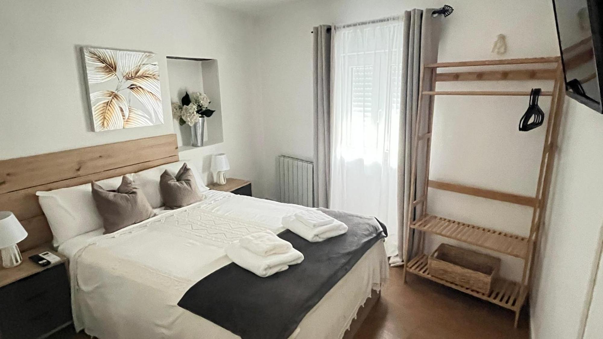 Casa Mencia Villa Camponaraya ภายนอก รูปภาพ